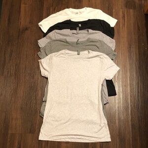 Classic Short Sleeve Women's Tees - Pack of 5 white gray black sz M cotton poly